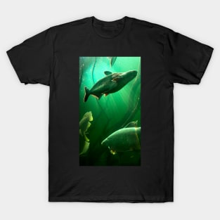 Green fish in the water T-Shirt